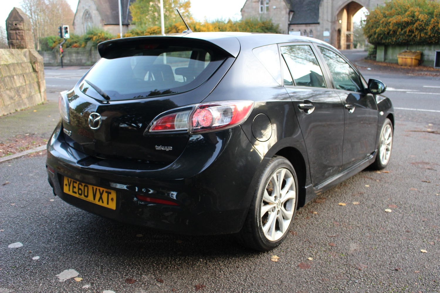 Used Mazda Mazda3 2010 for sale - 76725769: Photo 3