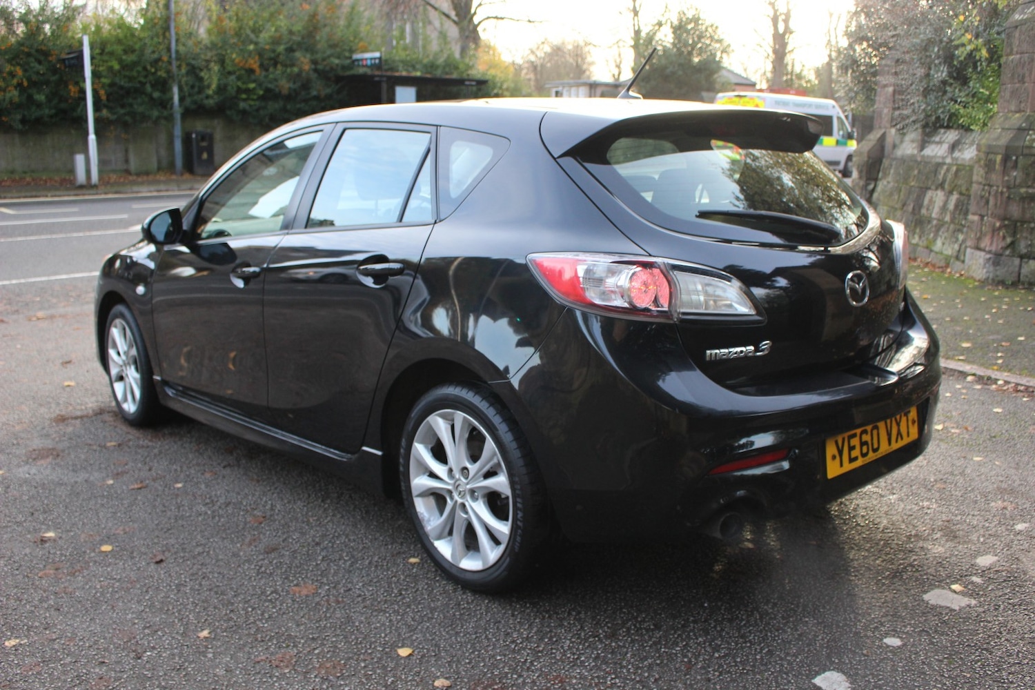Used Mazda Mazda3 2010 for sale - 76725769: Photo 5