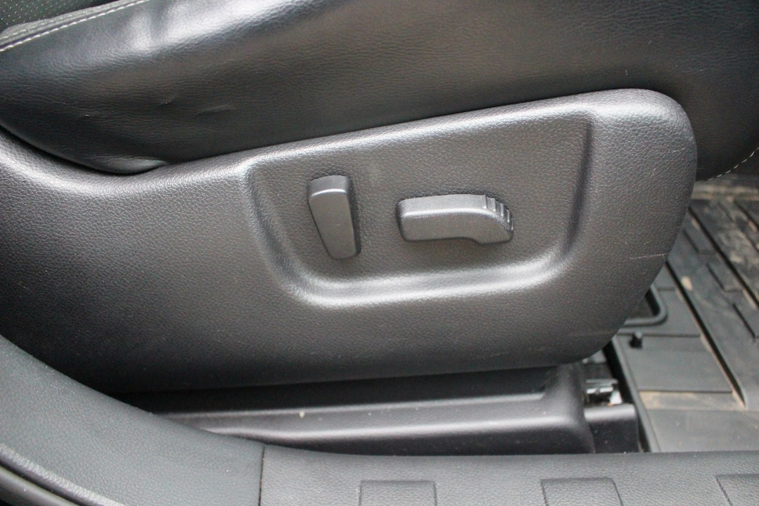 Used Nissan X-Trail 2009 for sale - 77781809: Photo 30