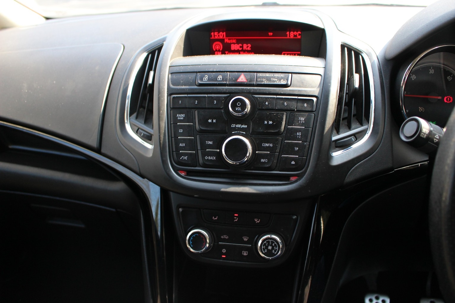 Used Vauxhall Zafira Tourer 2014 for sale - 76725692: Photo 27