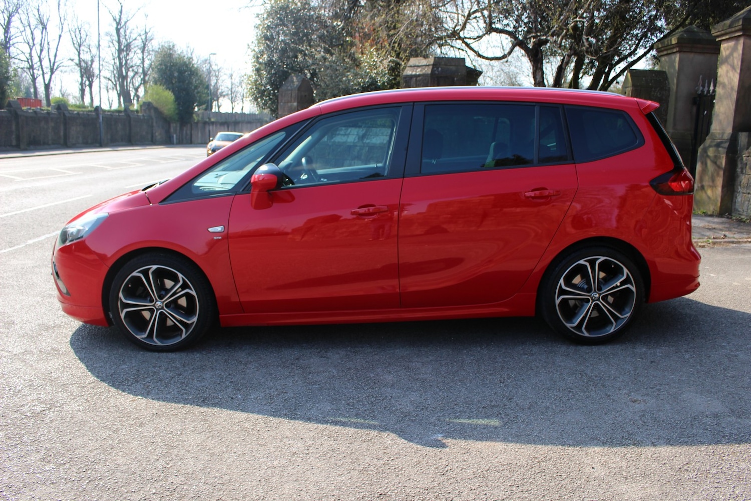 Used Vauxhall Zafira Tourer 2014 for sale - 76725692: Photo 6