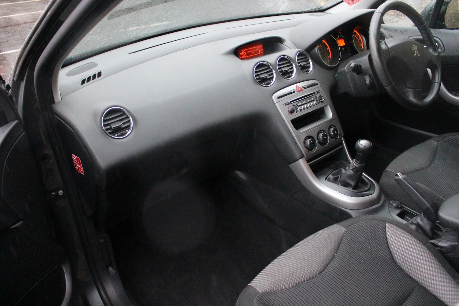 Used Peugeot 308 2012 for sale - 76725706: Photo 18