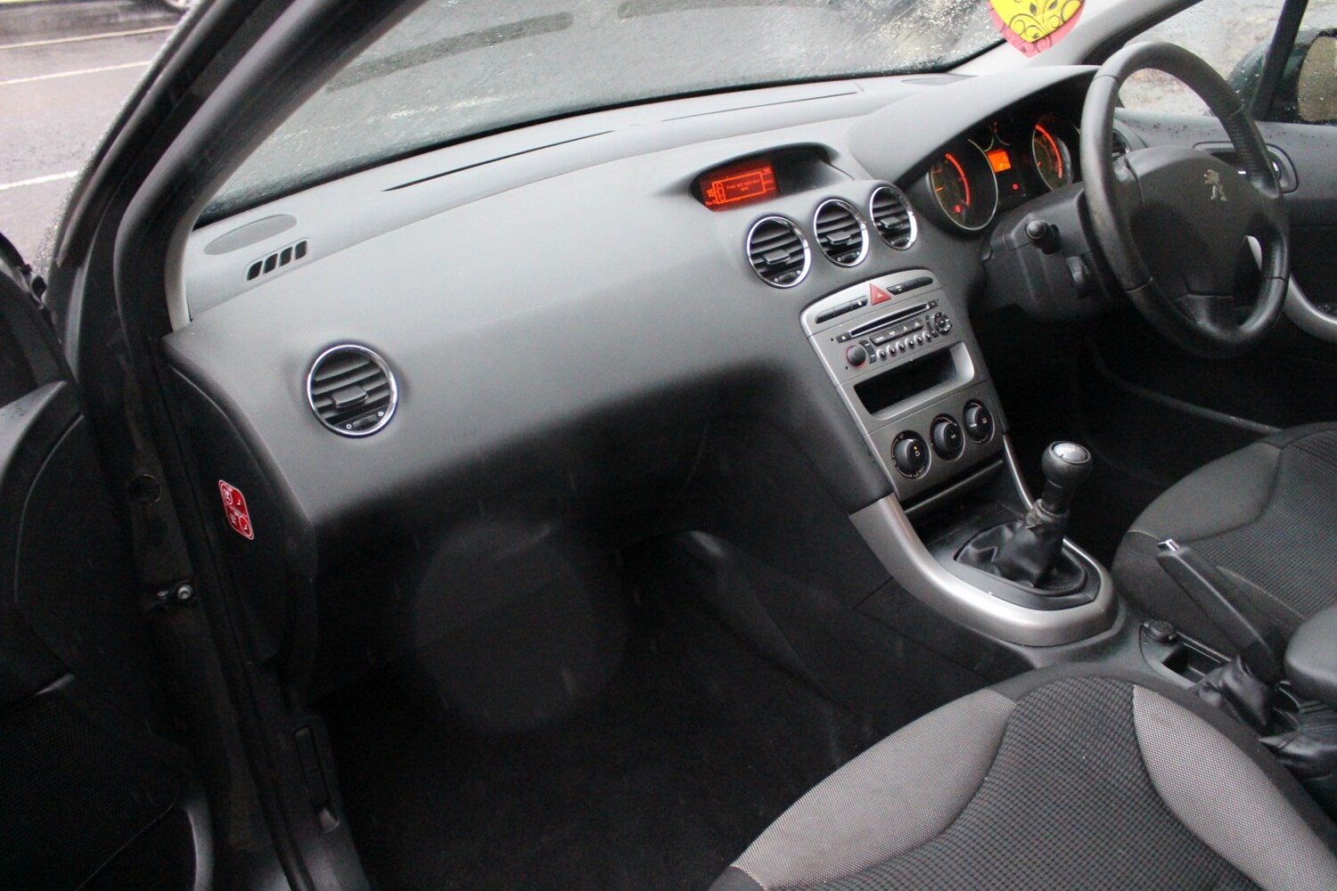 Used Peugeot 308 2012 for sale - 76725706: Photo 19