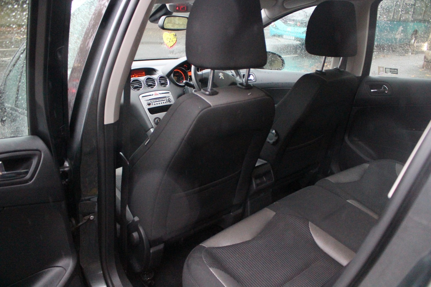 Used Peugeot 308 2012 for sale - 76725706: Photo 23