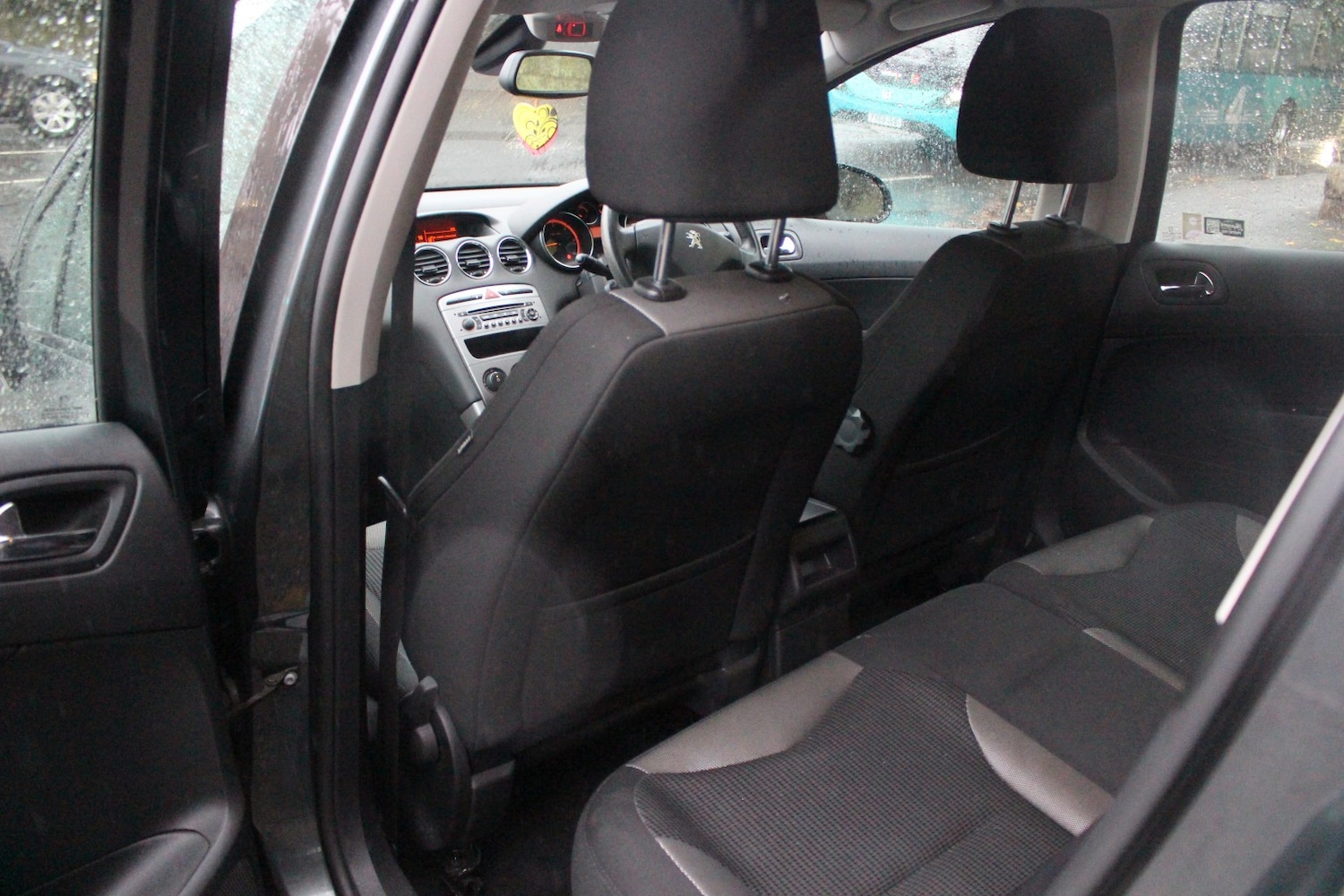 Used Peugeot 308 2012 for sale - 76725706: Photo 24