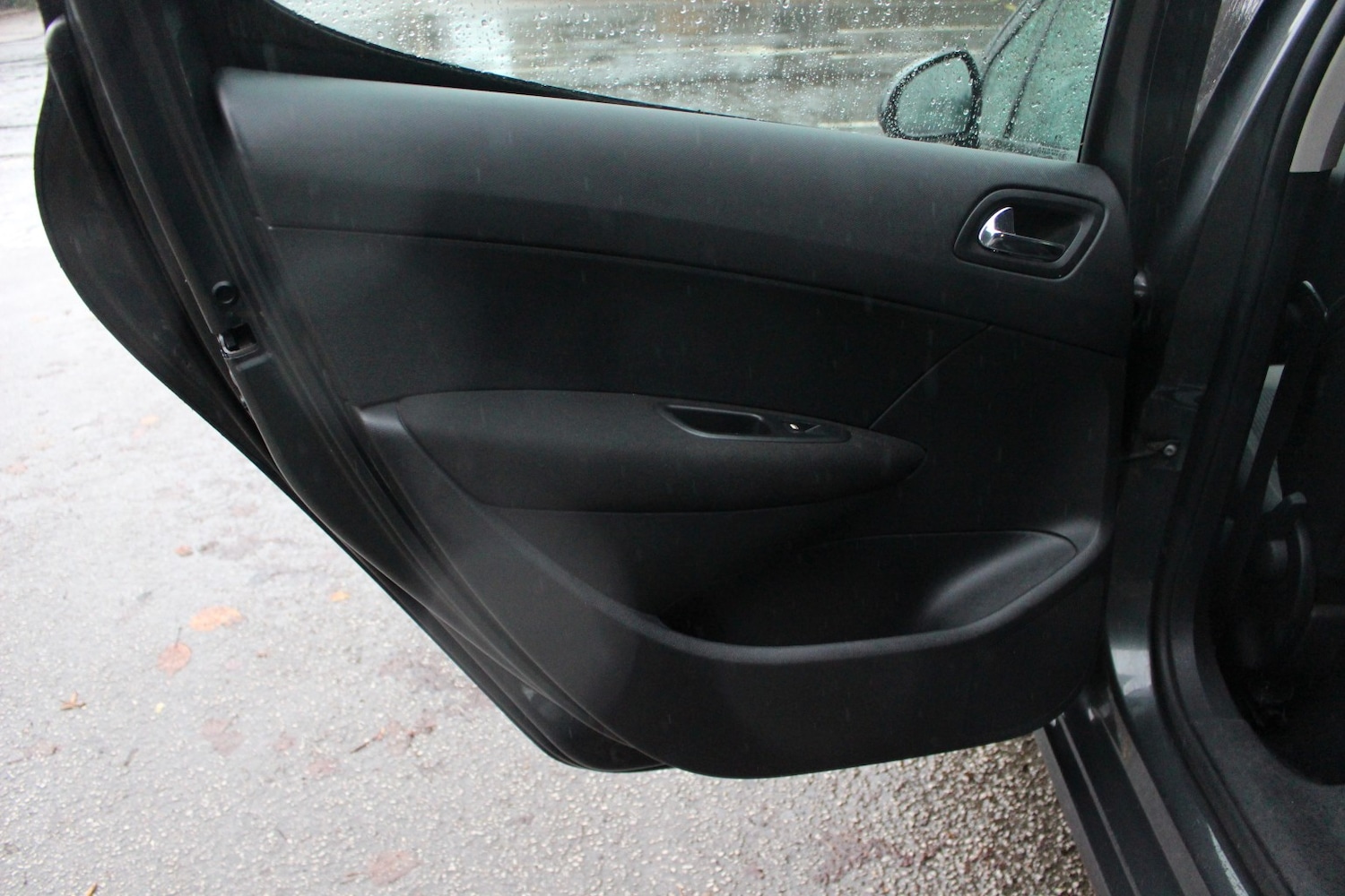 Used Peugeot 308 2012 for sale - 76725706: Photo 25