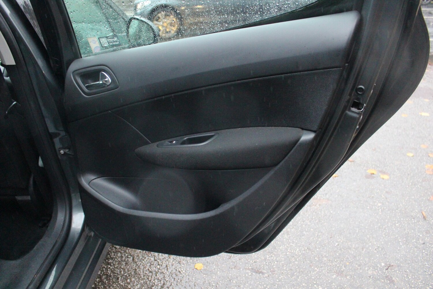 Used Peugeot 308 2012 for sale - 76725706: Photo 31