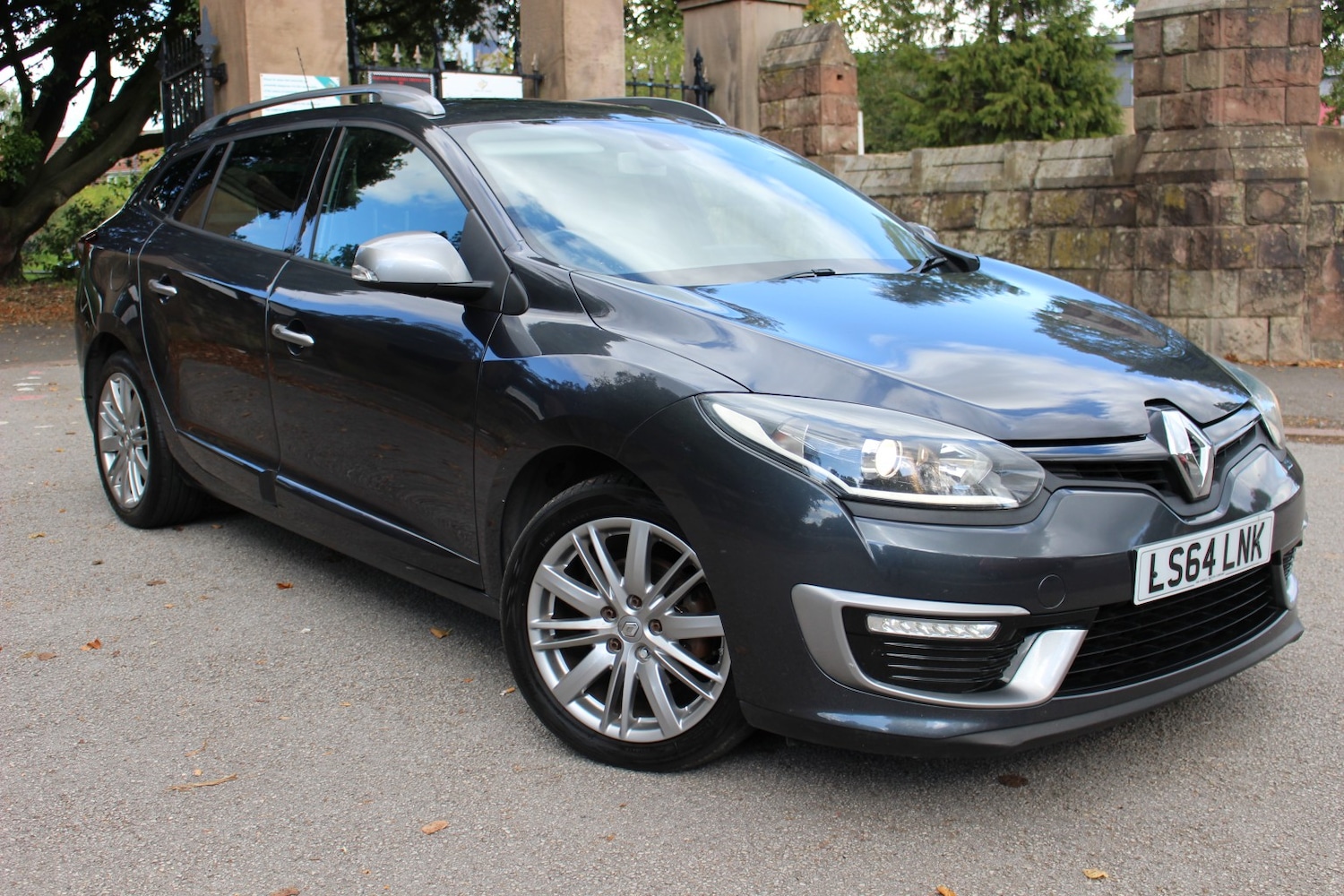Used Renault Megane 2014 for sale - 76725747: Photo 1