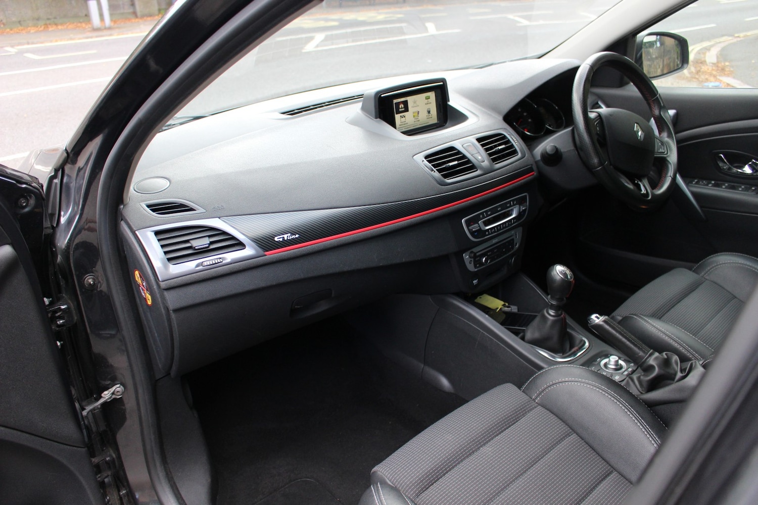 Used Renault Megane 2014 for sale - 76725747: Photo 12