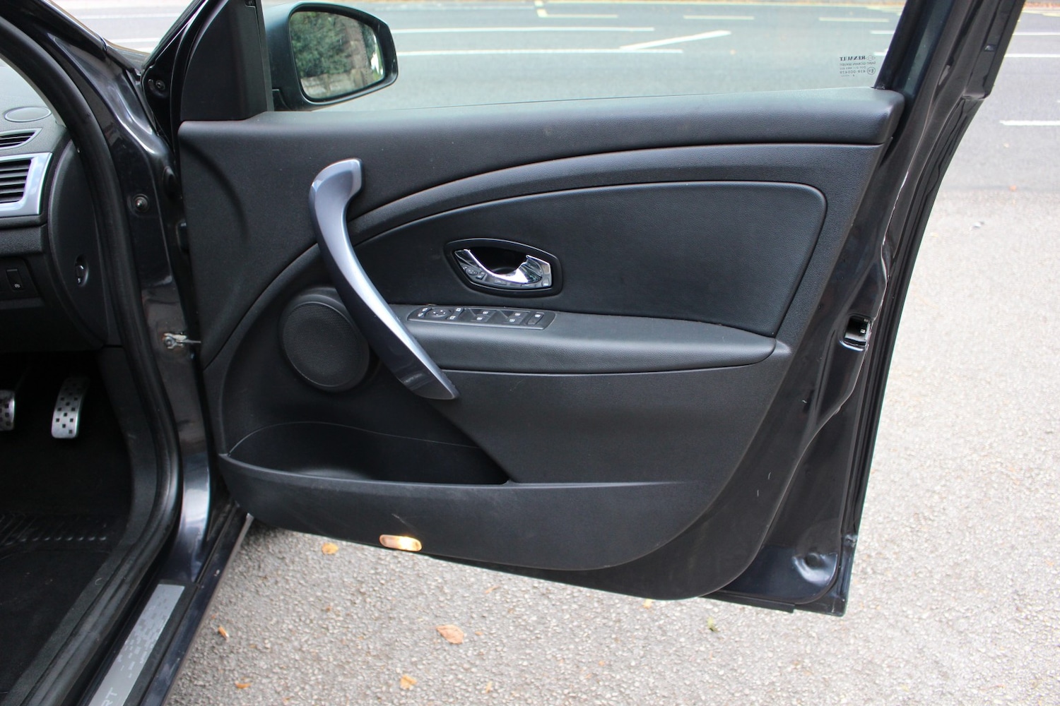 Used Renault Megane 2014 for sale - 76725747: Photo 25