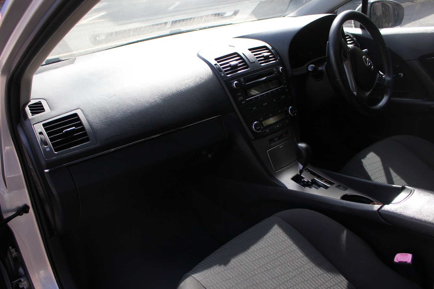 Used Toyota Avensis 2010 for sale - 76794600: Photo 17