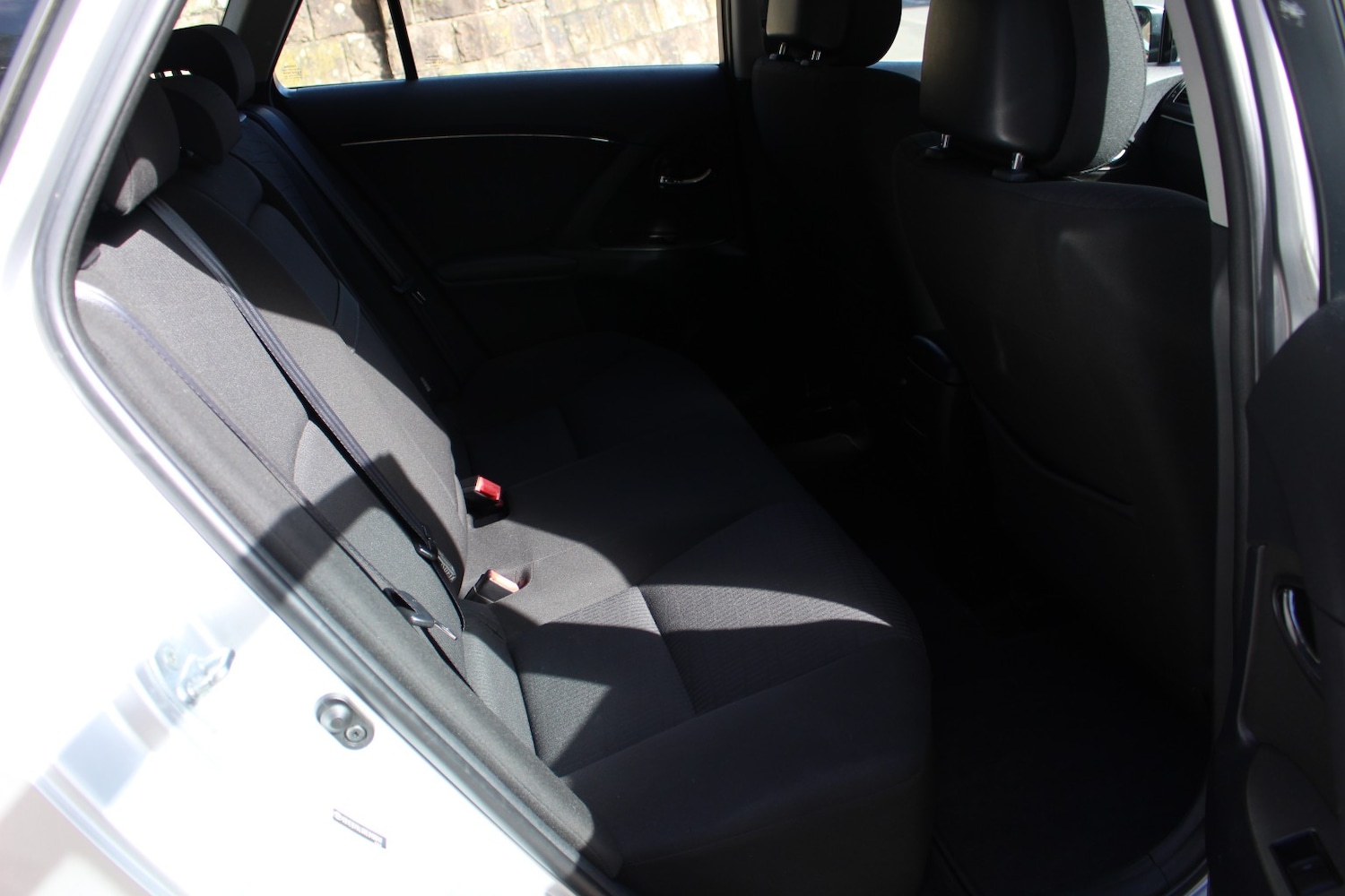 Used Toyota Avensis 2010 for sale - 76794600: Photo 24