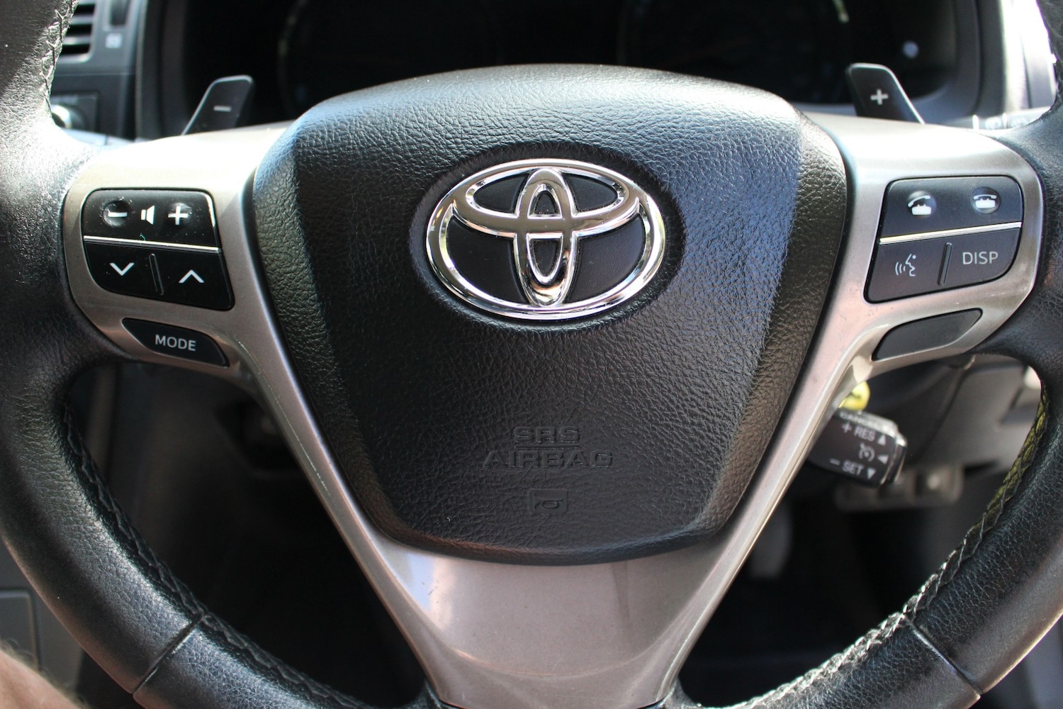 Used Toyota Avensis 2010 for sale - 76794600: Photo 31