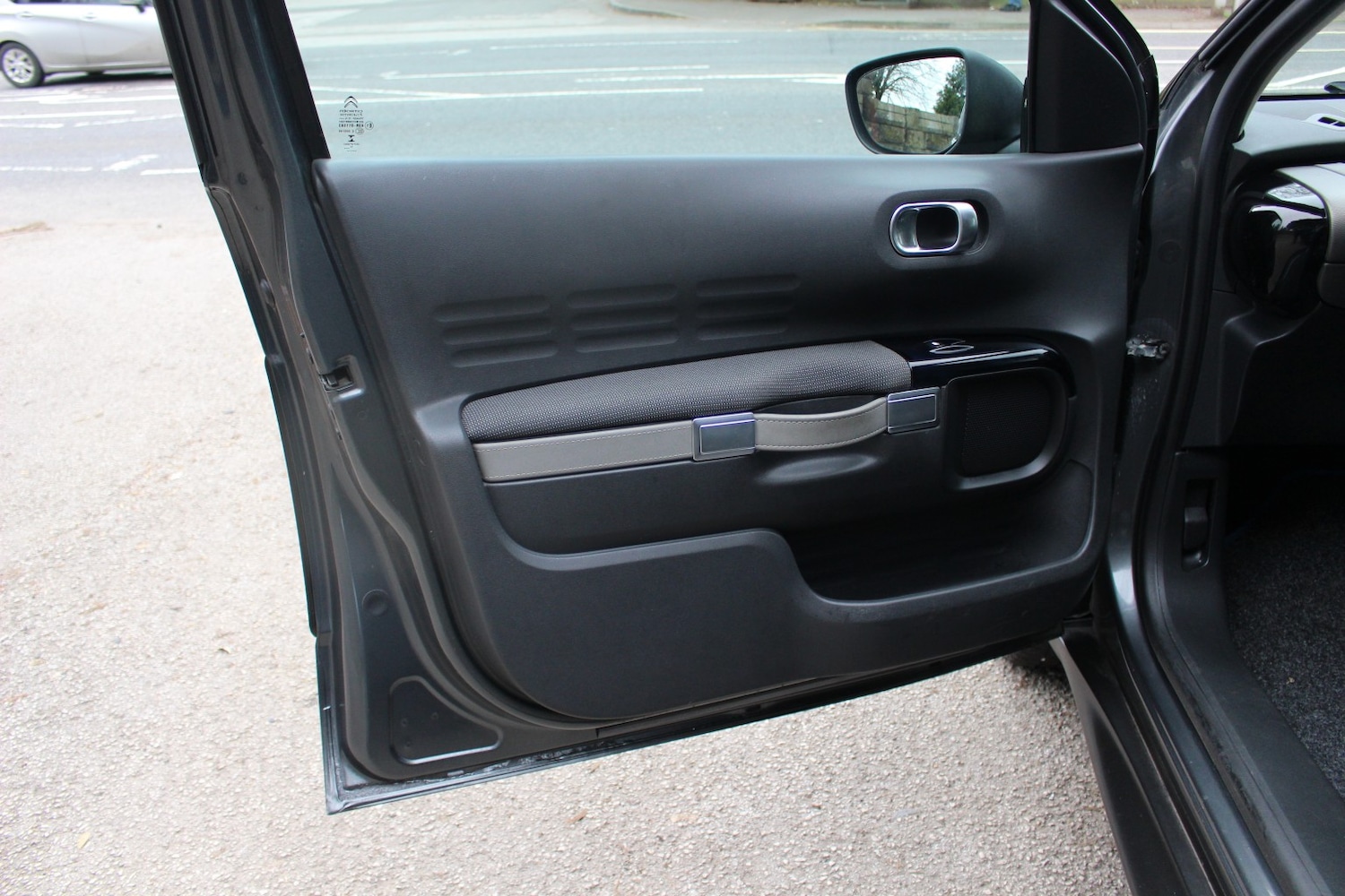 Used Citroen C4 Cactus 2016 for sale - 77781766: Photo 12