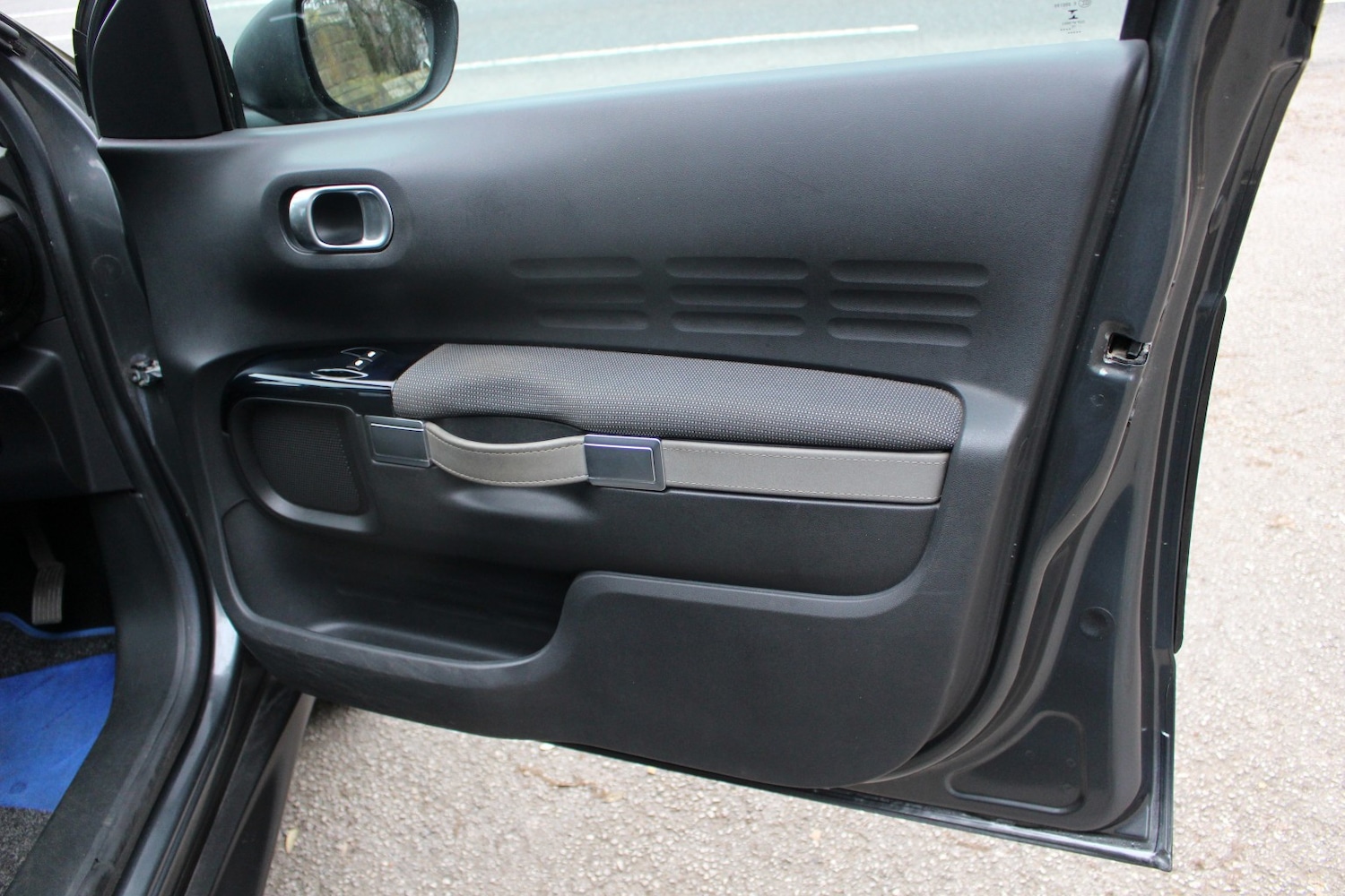 Used Citroen C4 Cactus 2016 for sale - 77781766: Photo 24