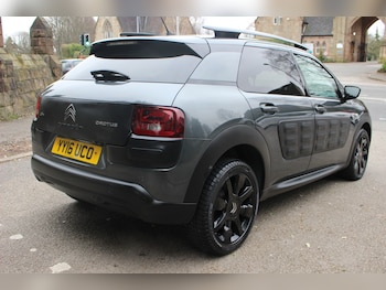 Used Citroen C4 Cactus 2016 for sale - 77781766: Photo