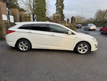 Used Hyundai i40 2012 for sale - 77385308: Photo