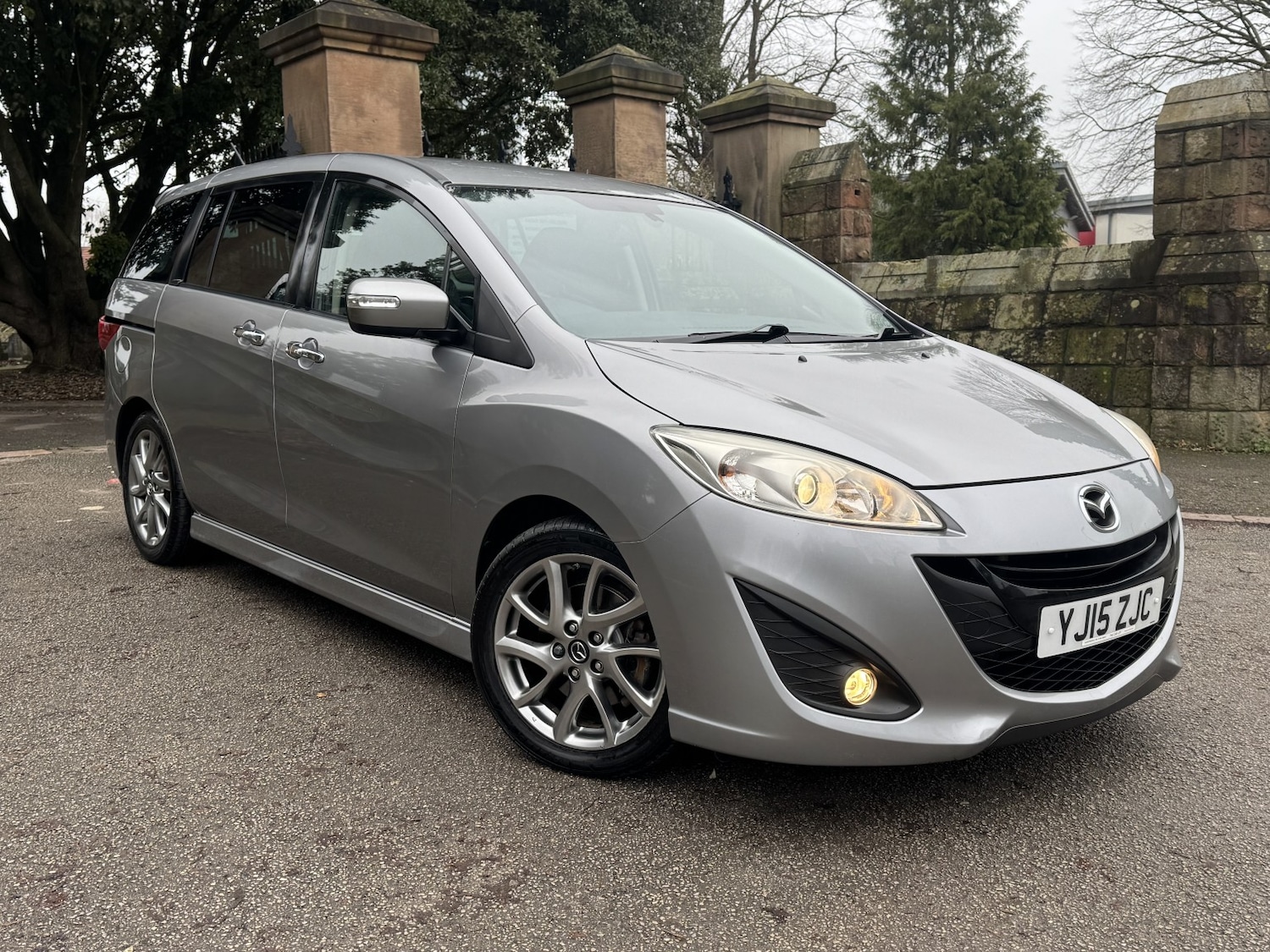 Used Mazda Mazda5 2015 for sale - 77370671: Photo 1