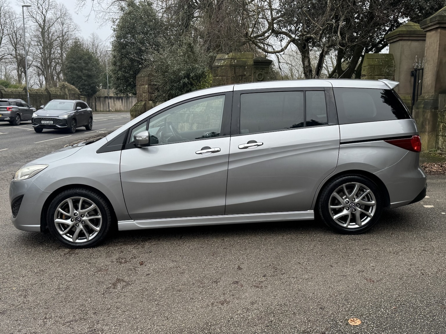 Used Mazda Mazda5 2015 for sale - 77370671: Photo 6