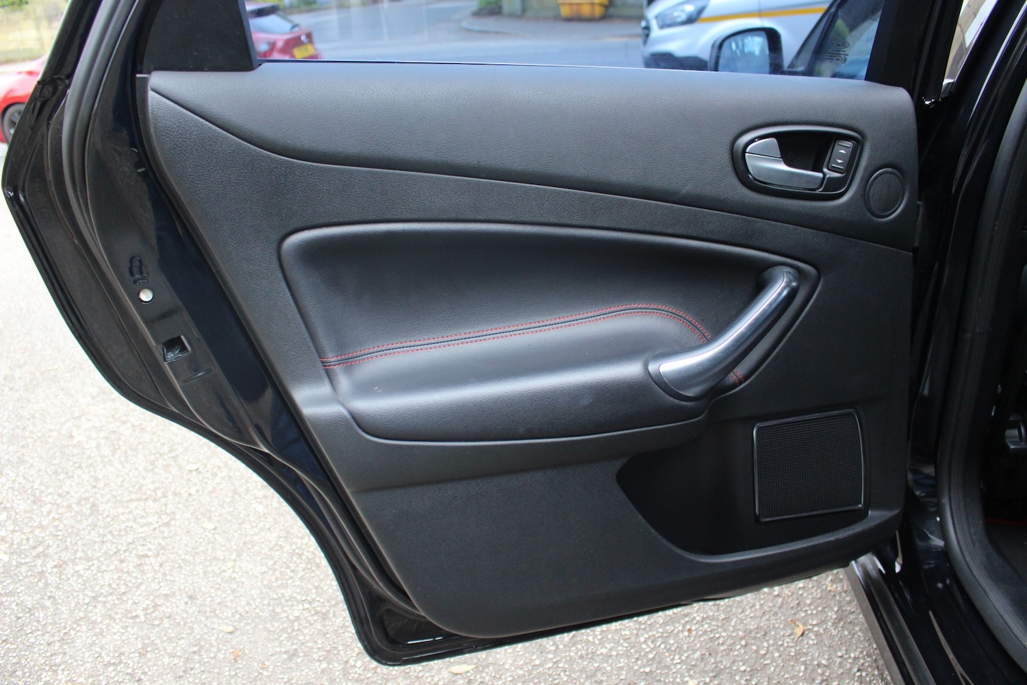 Used Ford Mondeo 2010 for sale - 78183044: Photo 15