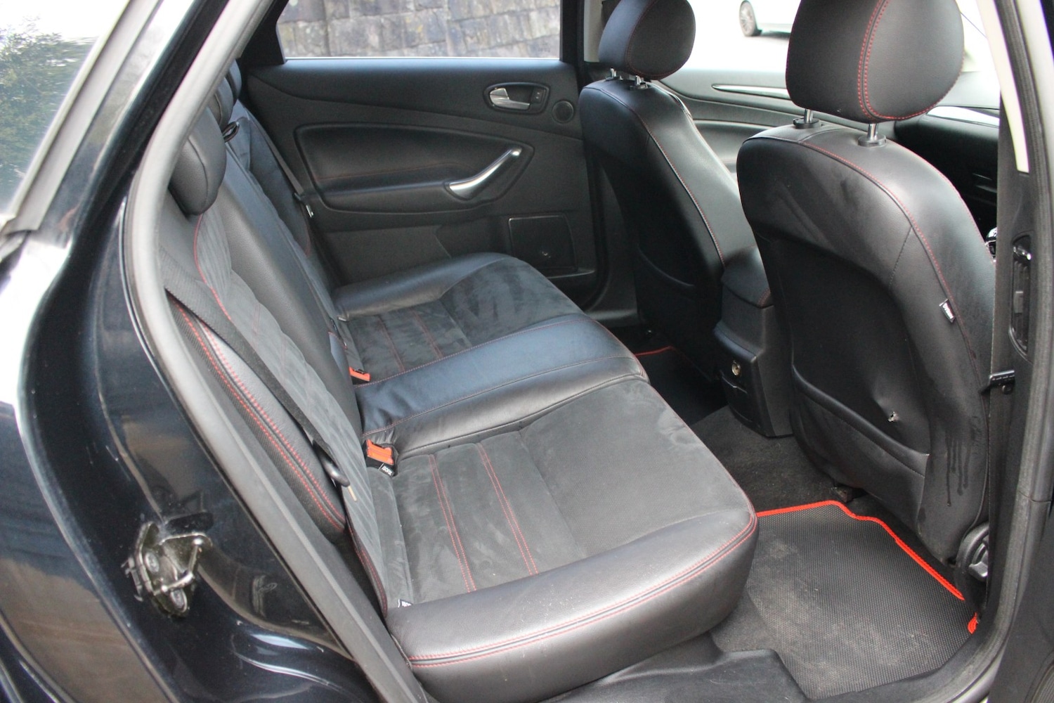 Used Ford Mondeo 2010 for sale - 78183044: Photo 19