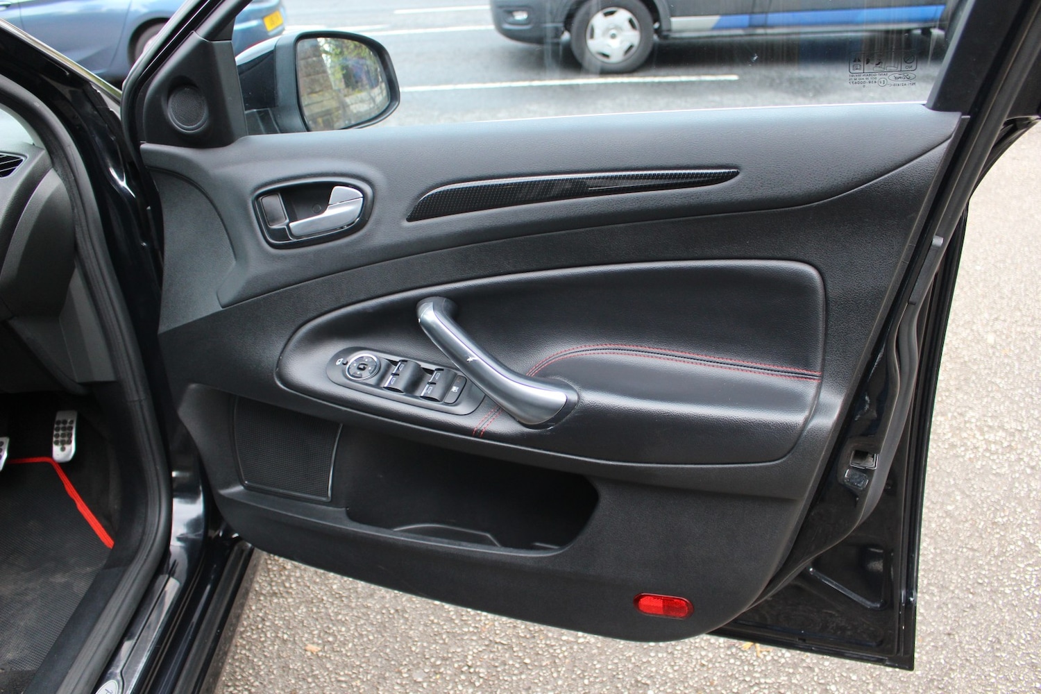 Used Ford Mondeo 2010 for sale - 78183044: Photo 25