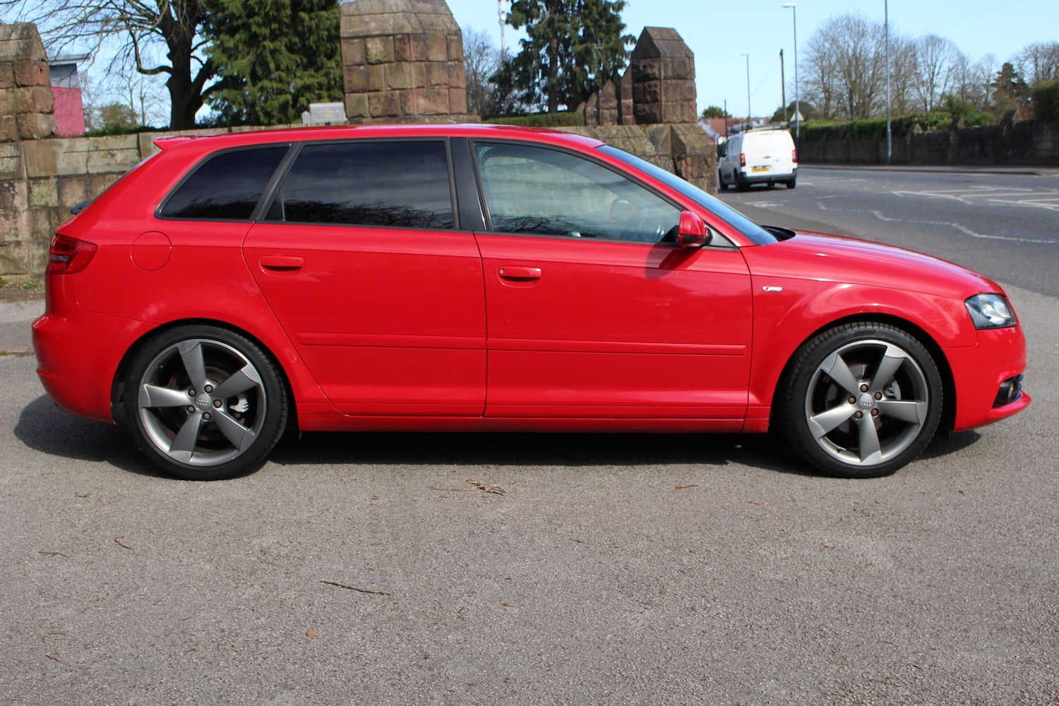 Used Audi A3 2010 for sale - 78155381: Photo 2