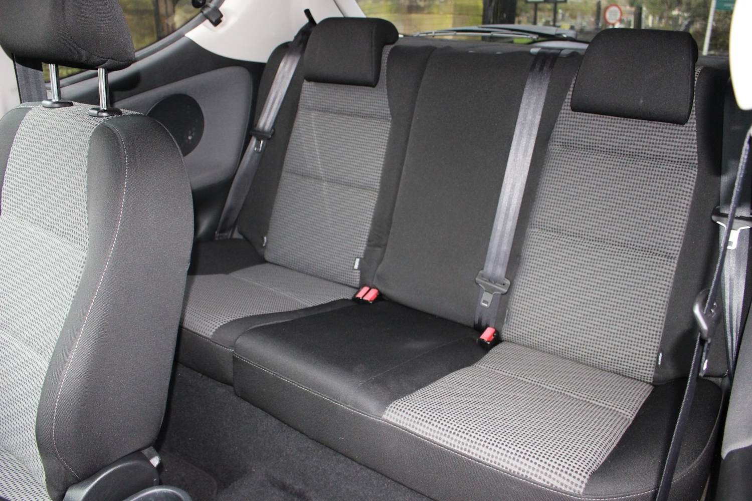 Used Peugeot 207 2010 for sale - 77536026: Photo 14