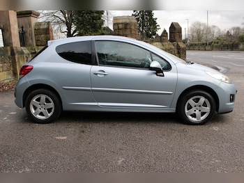 Used Peugeot 207 2010 for sale - 77536026: Photo