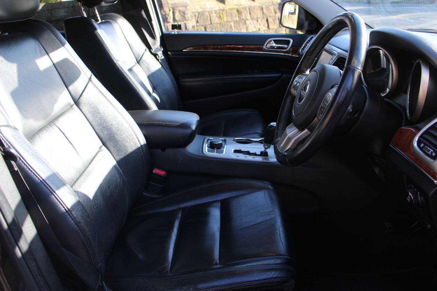 Used Jeep Grand Cherokee 2012 for sale - 76656369: Photo 27