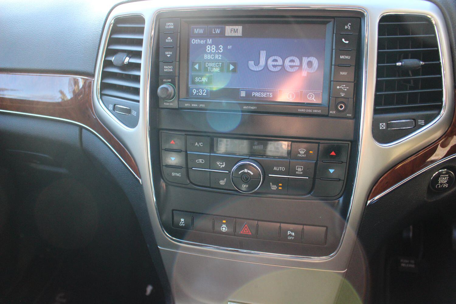Used Jeep Grand Cherokee 2012 for sale - 76656369: Photo 29