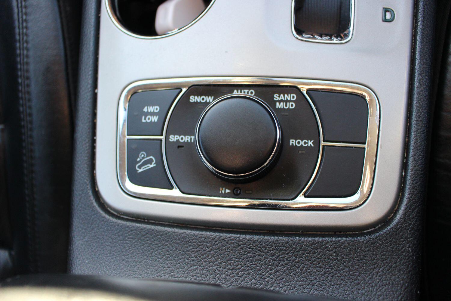 Used Jeep Grand Cherokee 2012 for sale - 76656369: Photo 31