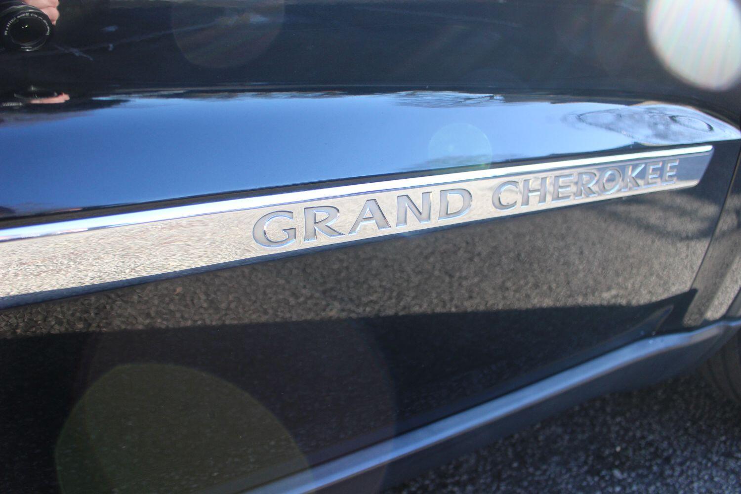 Used Jeep Grand Cherokee 2012 for sale - 76656369: Photo 34