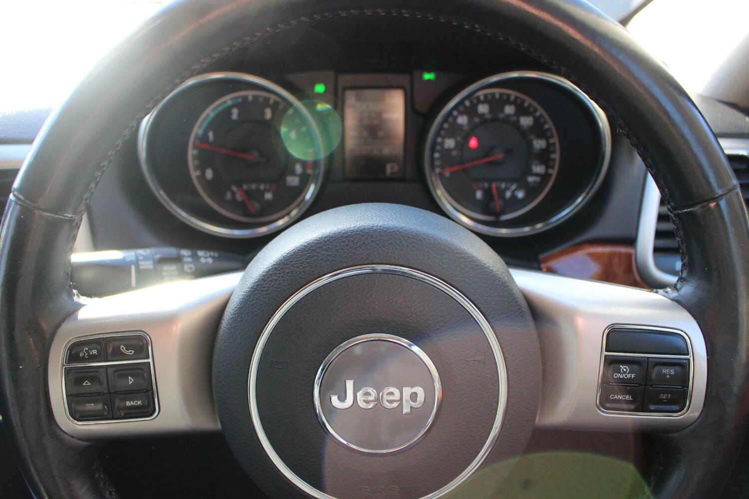 Used Jeep Grand Cherokee 2012 for sale - 76656369: Photo 35
