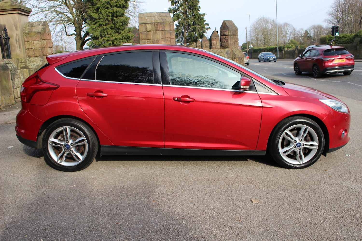Used Ford Focus 2014 for sale - 77968677: Photo 2
