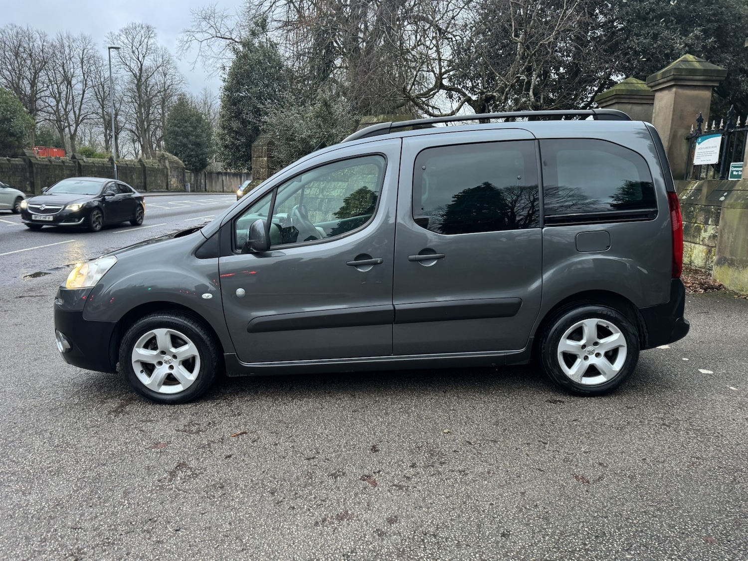 Used Peugeot Partner Tepee 2015 for sale - 77303773: Photo 6