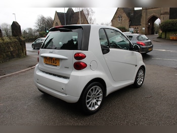 Used smart fortwo 2011 for sale - 77694190: Photo