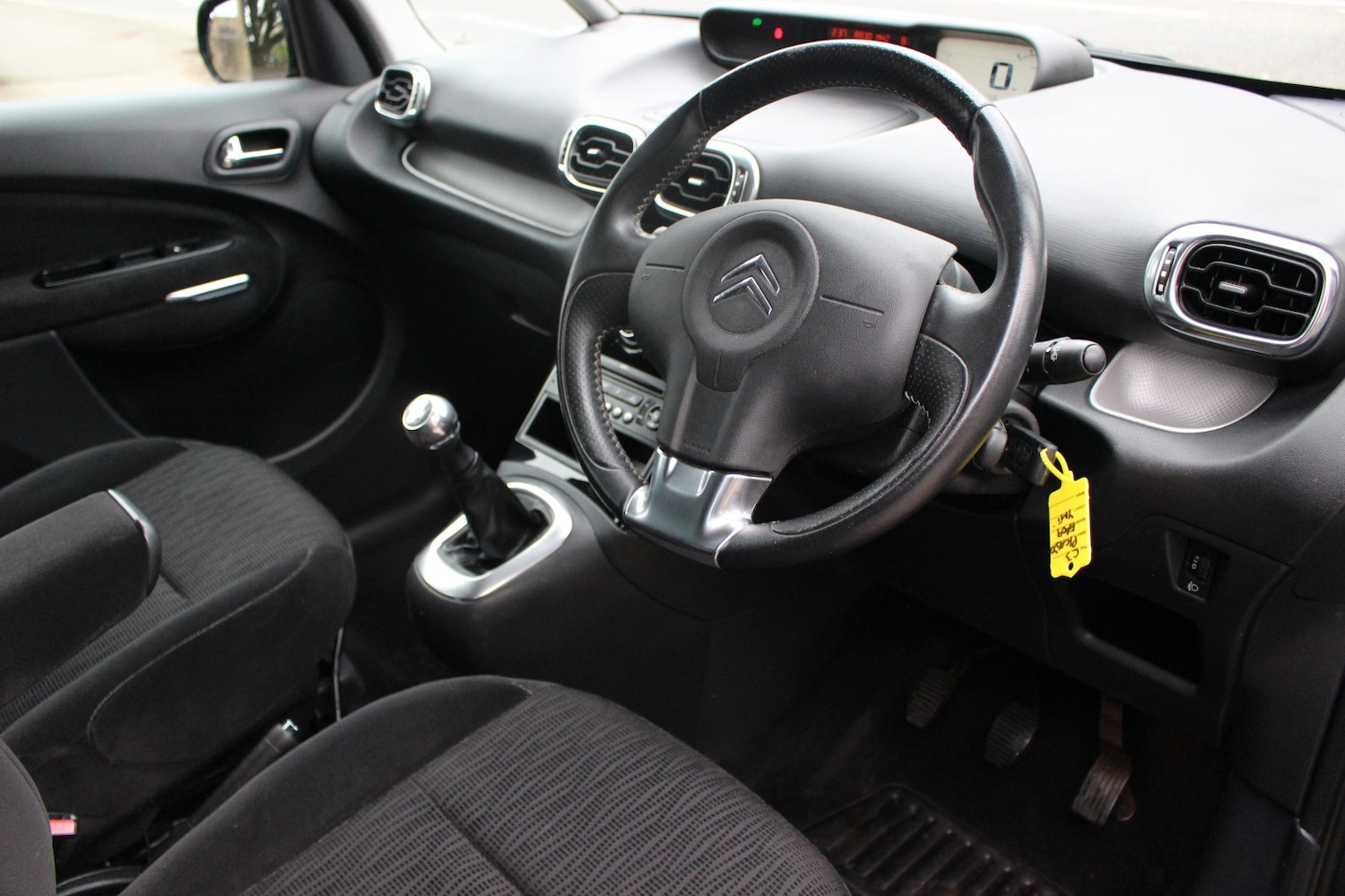 Used Citroen C3 Picasso 2009 for sale - 77781693: Photo 21