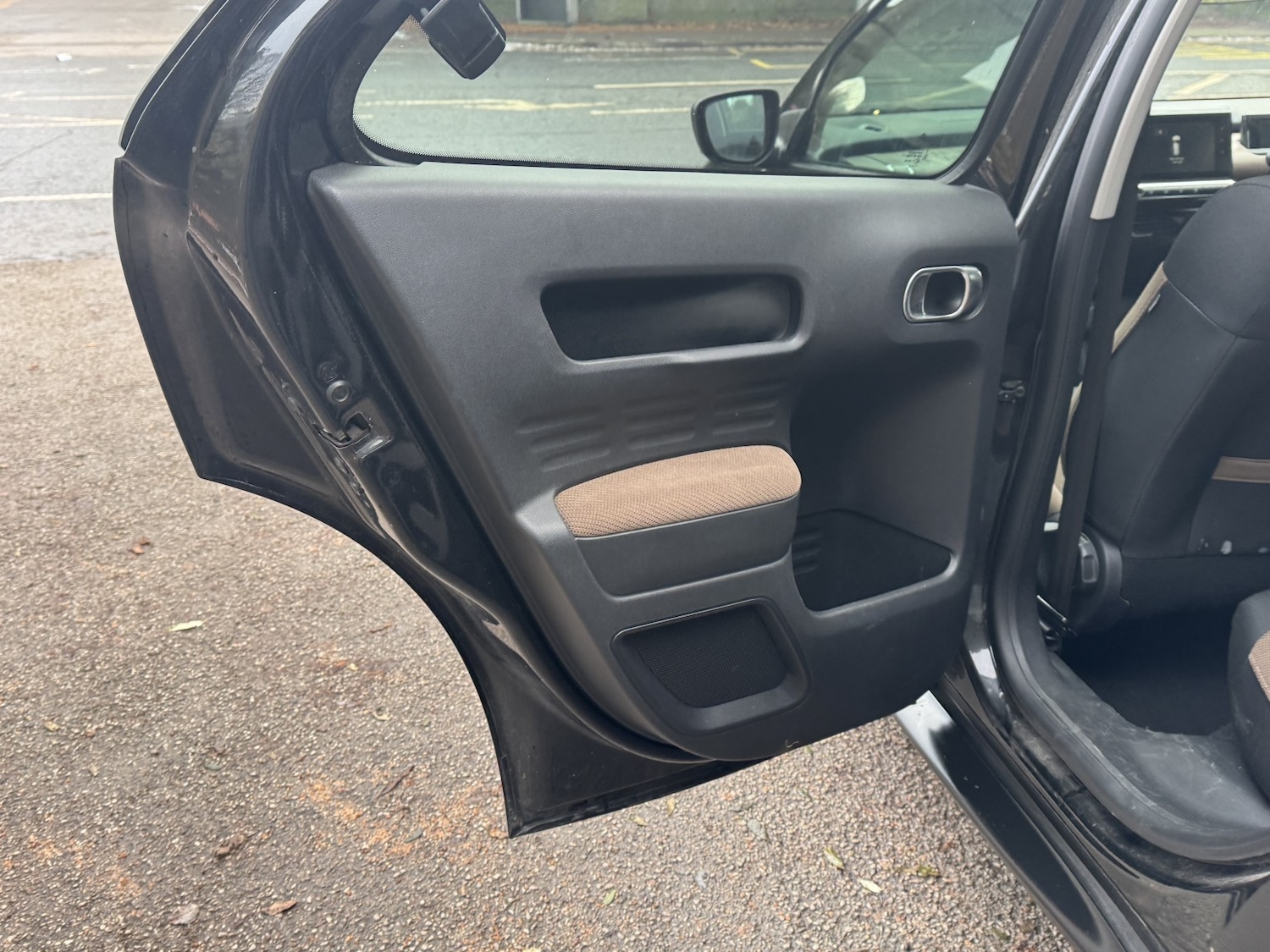 Used Citroen C4 Cactus 2015 for sale - 77118532: Photo 20