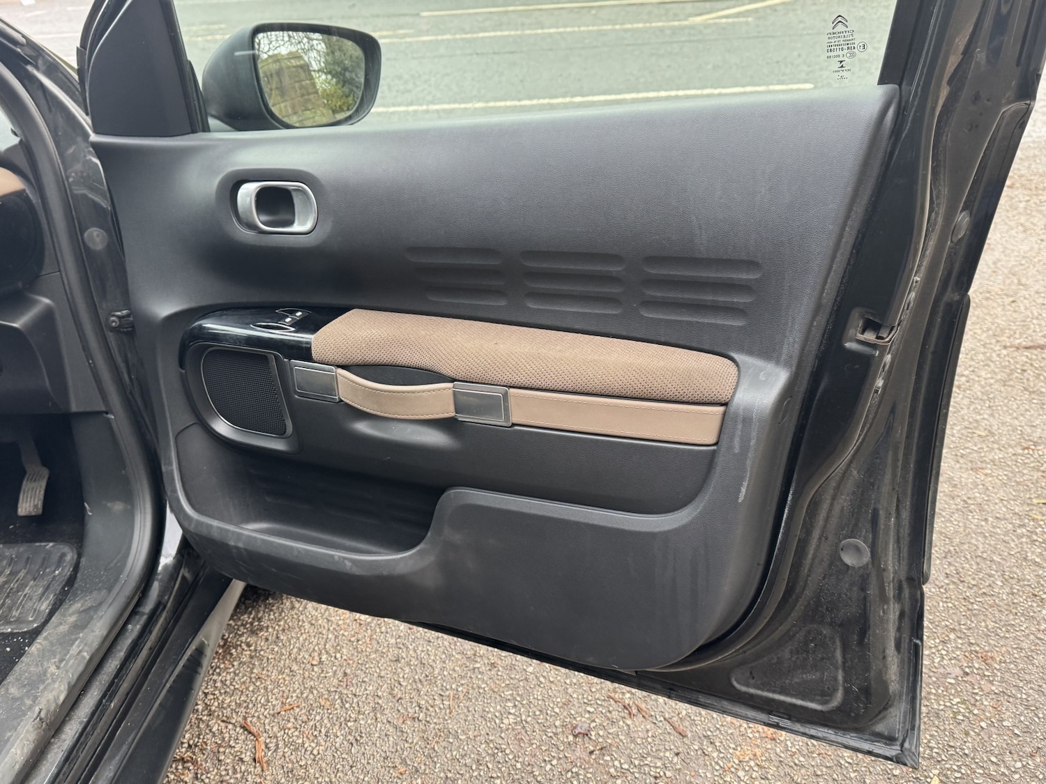 Used Citroen C4 Cactus 2015 for sale - 77118532: Photo 27