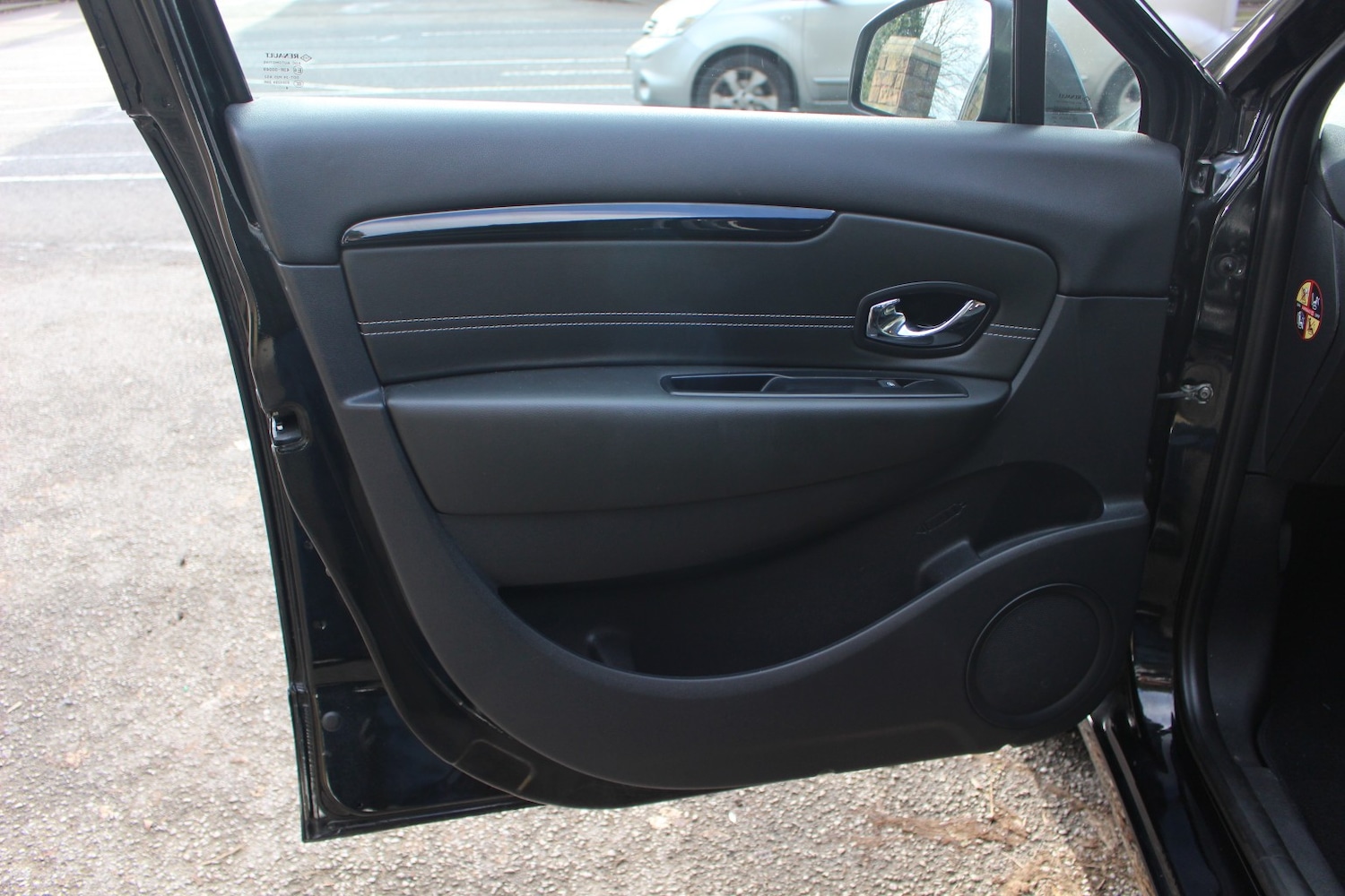 Used Renault Scenic 2014 for sale - 77668616: Photo 11