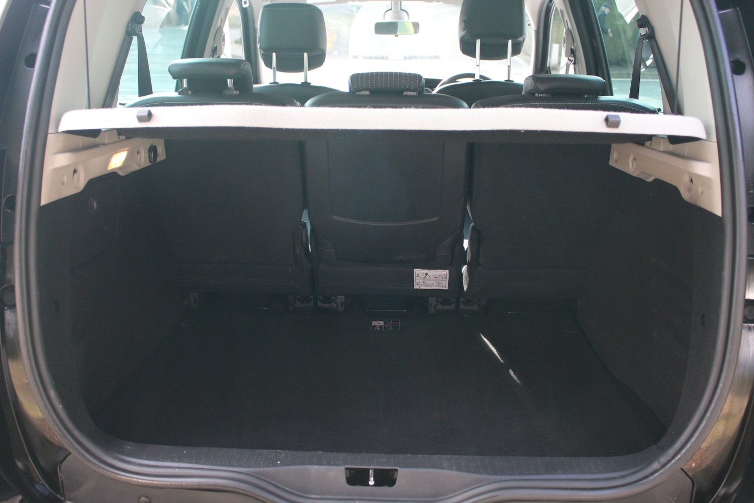 Used Renault Scenic 2014 for sale - 77668616: Photo 15