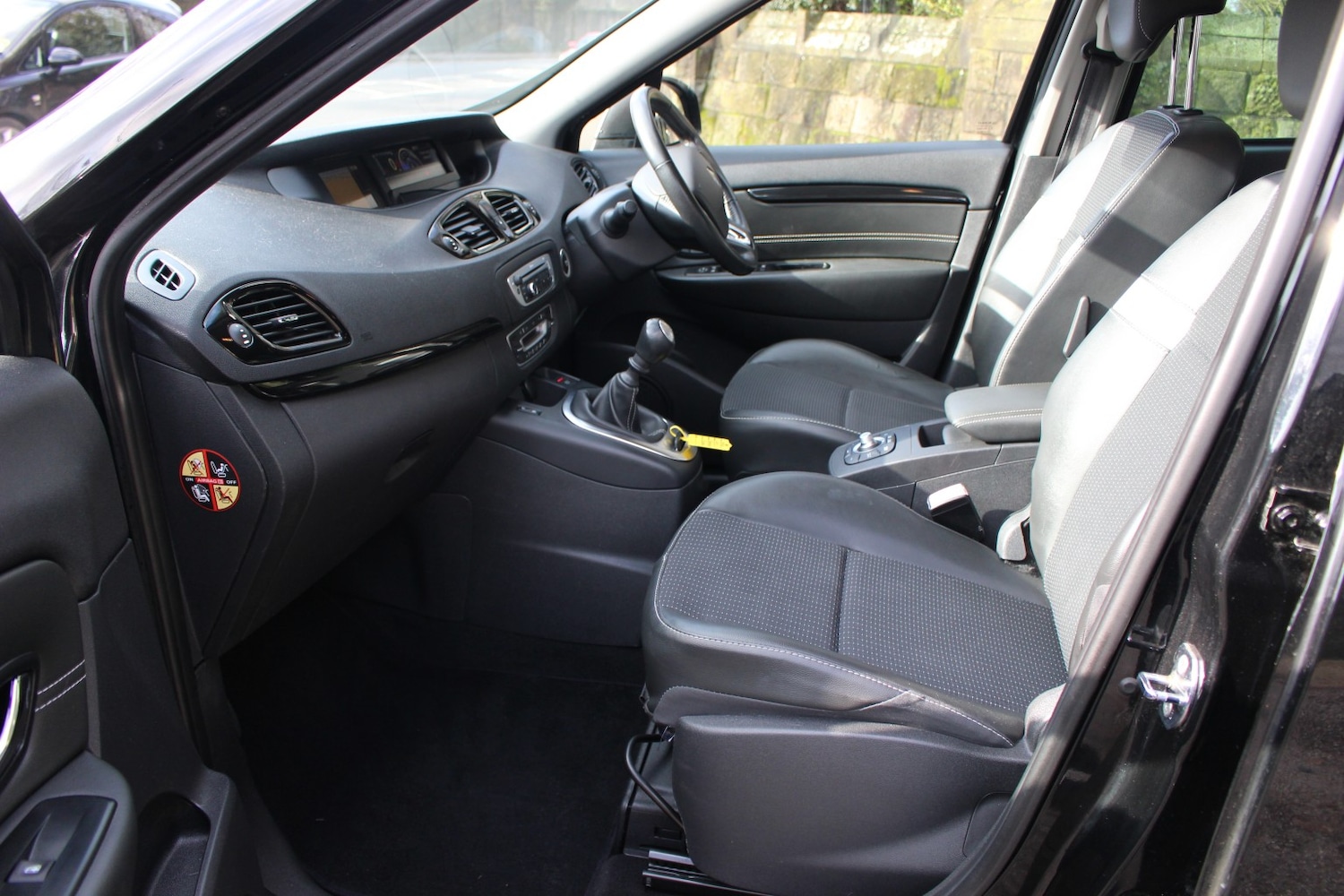 Used Renault Scenic 2014 for sale - 77668616: Photo 9
