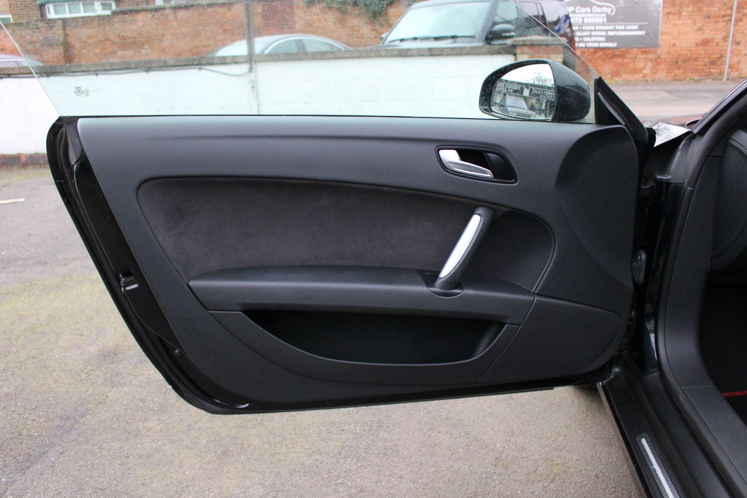 Used Audi TT 2009 for sale - 76656320: Photo 22