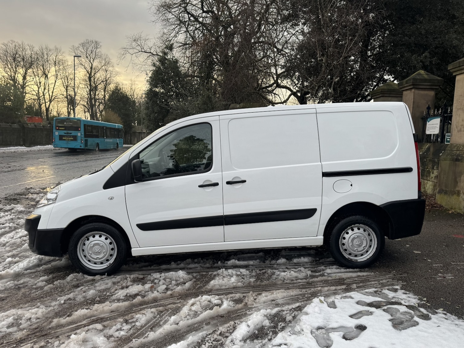 Used Peugeot Expert 2015 for sale - 77140692: Photo 6