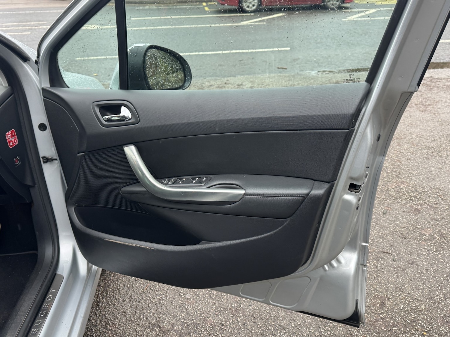 Used Peugeot 308 SW 2013 for sale - 77264412: Photo 28