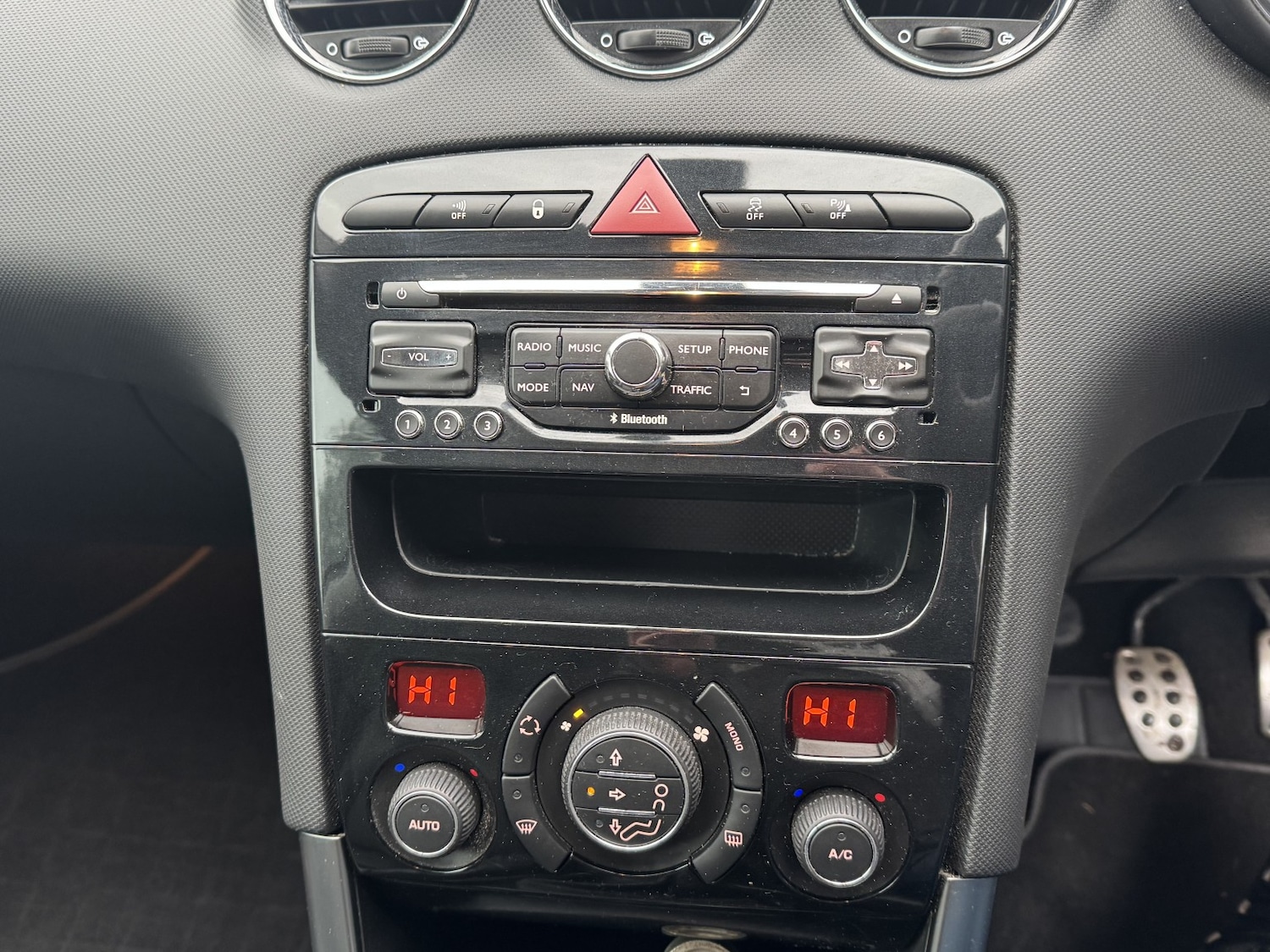 Used Peugeot 308 SW 2013 for sale - 77264412: Photo 31