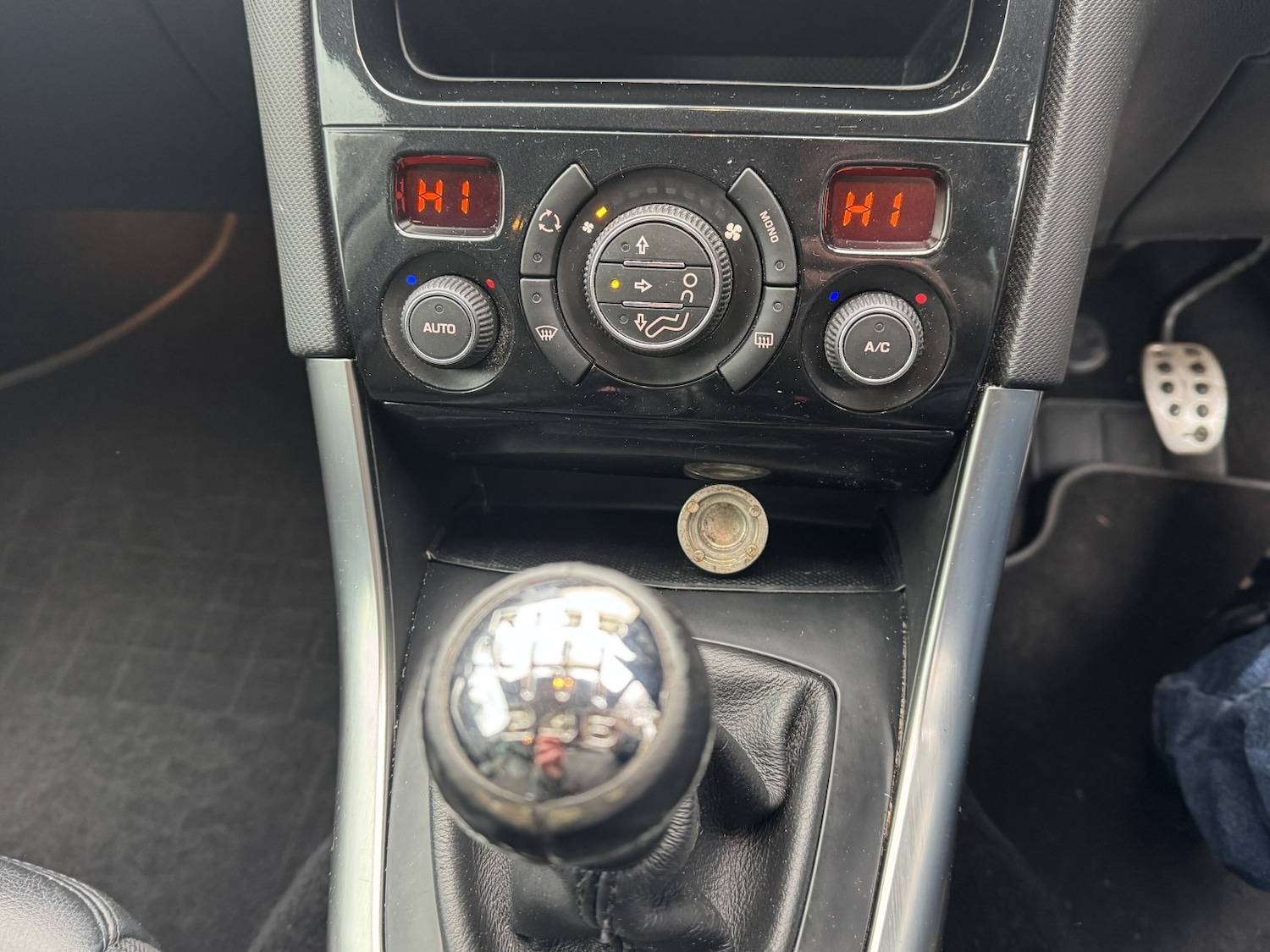 Used Peugeot 308 SW 2013 for sale - 77264412: Photo 32