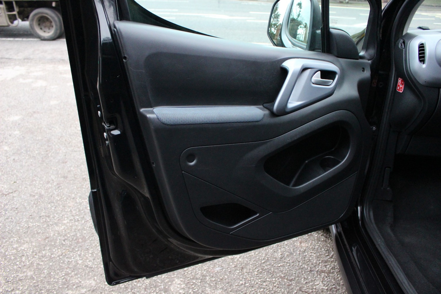 Used Citroen Berlingo Multispace 2011 for sale - 77541693: Photo 17