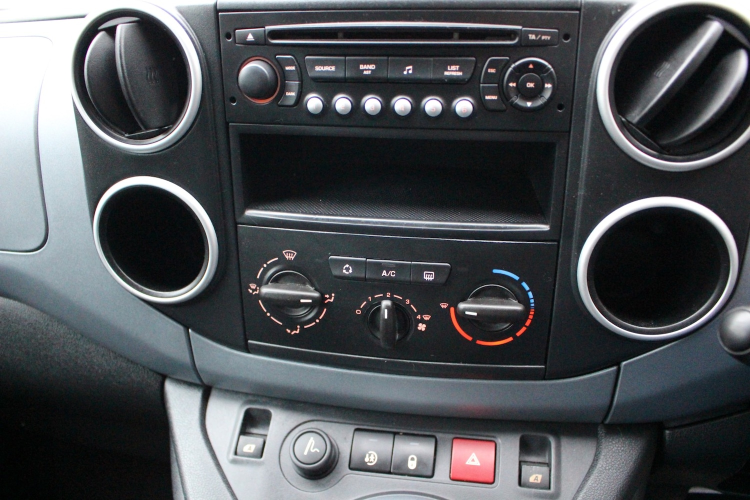 Used Citroen Berlingo Multispace 2011 for sale - 77541693: Photo 28